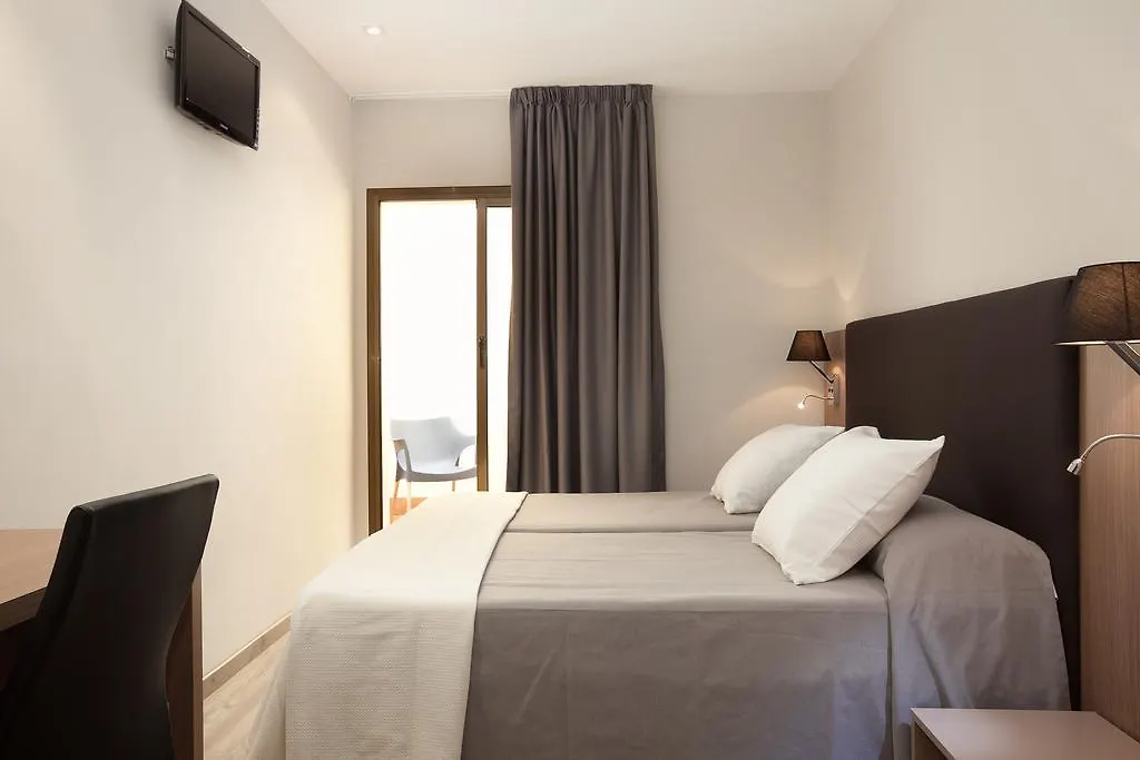 ** בית הארחה ברצלונה Hostal Centric ספרד