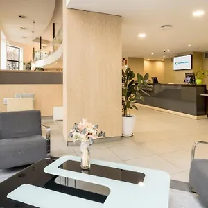 מלון Ilunion Auditori