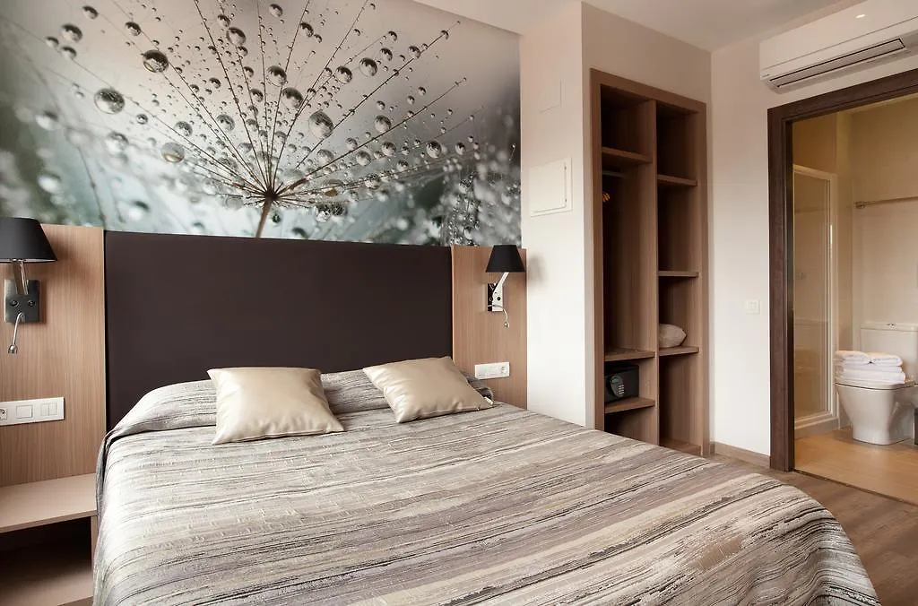 Hostal Centric Barcelona Guest house